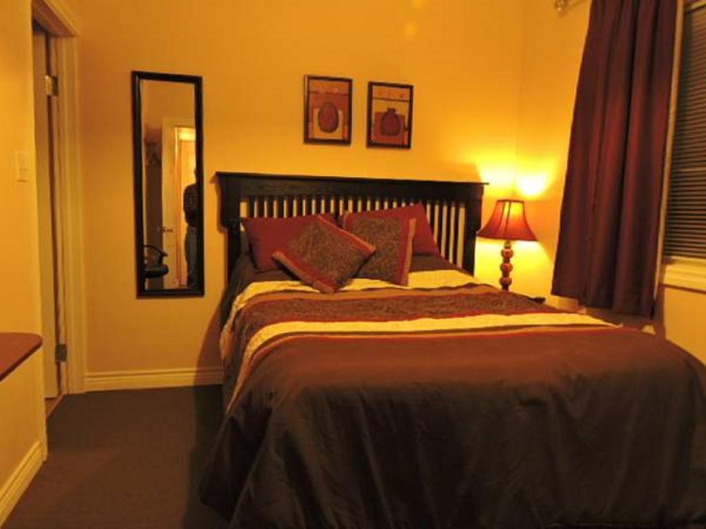 Bethel-Aspen Inn Bonnyville Екстер'єр фото